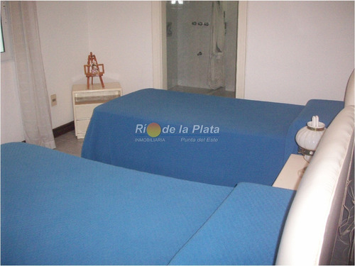 Imagen 25 de 30 de Casa En Cantegril, 5 Dormitorios *- Ref: 10631