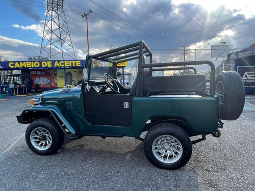 Imagen 8 de 17 de Toyota Machito Land Cruiser