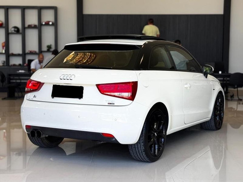 Audi A1 1.4 Tfsi Attraction S-tronic 3p