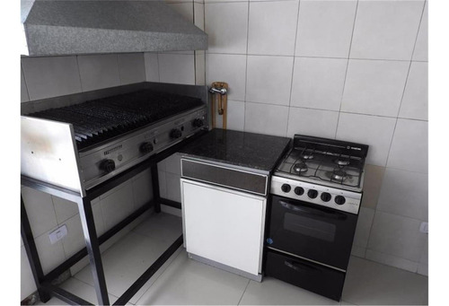 Imagen 12 de 18 de Av Belgrano 3600 - Con Pileta - Piso 2 Dos Balcones.
