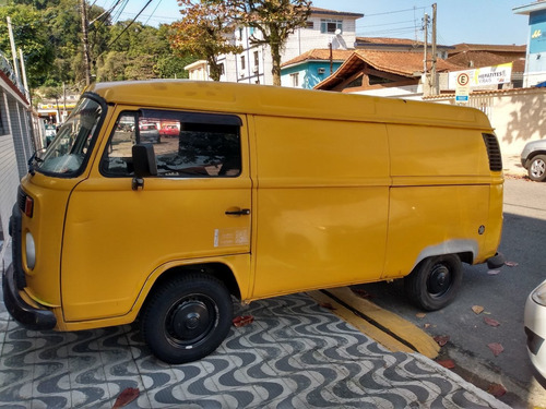 Imagem 2 de 12 de Volkswagen Kombi Furgão