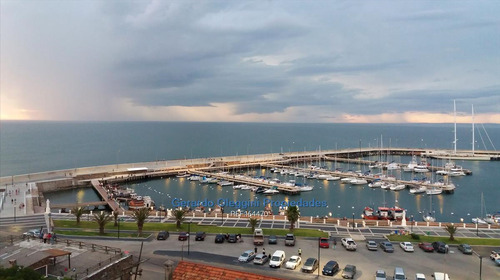 Venta Apartamento Frente Al Puerto 3 Dor. 2 Baños Con Terr