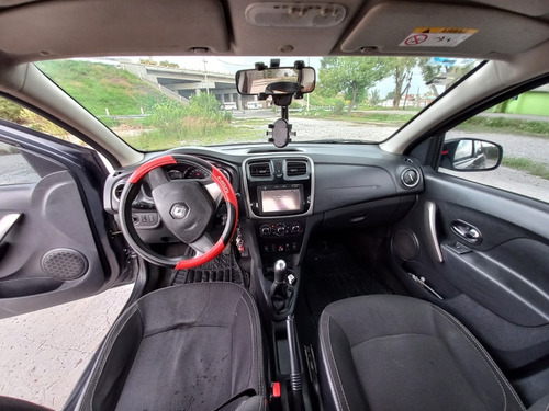 Renault Logan 1.6 Intens Mt