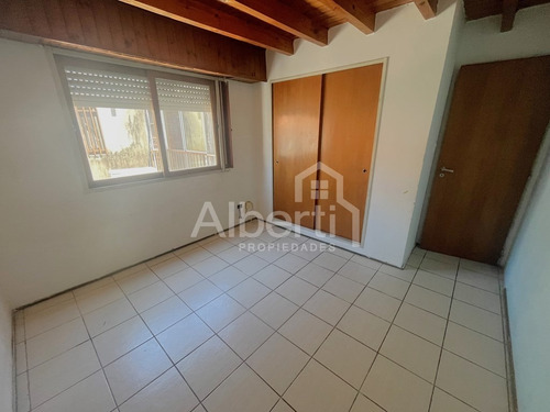 Alquiler Departamento 3 Ambientes En Haedo.