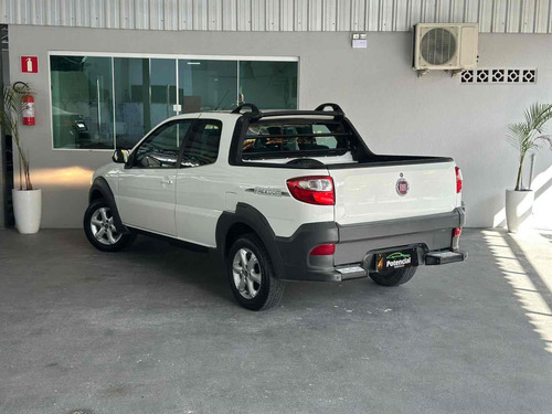 Fiat Strada 1.4 MPI FREEDOM CD 8V FLEX 3P MANUAL