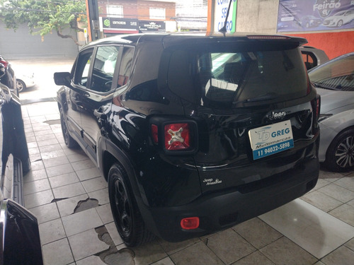 Jeep Renegade 1.8 Flex Aut. 5p