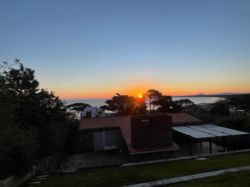 Imagen 6 de 14 de Casa En Punta Ballena A 1 Cuadra Del Mar! Hermosa Vista!