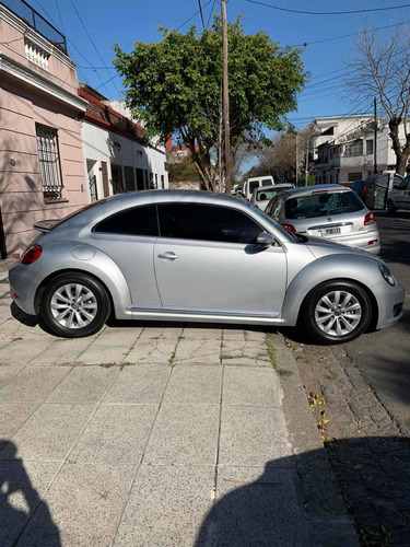Imagen 5 de 15 de Volkswagen The Beetle 2015 1.4 Design Dsg