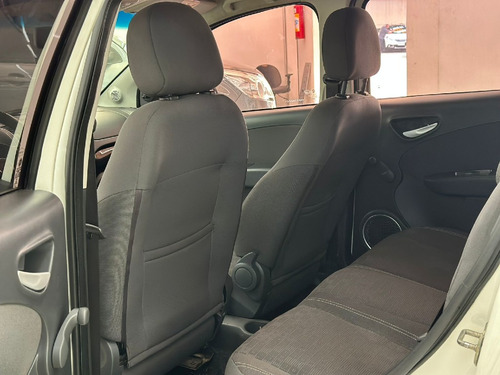 Fiat Palio 1.0 MPI ATTRACTIVE 8V FLEX 4P MANUAL