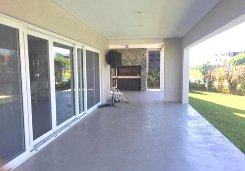 Imagen 3 de 17 de Nordelta | Excelente Casa En Venta Al Lago!