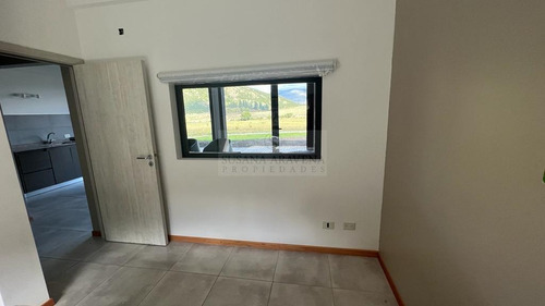 Imagen 12 de 30 de Susana Aravena Propiedades- Excelente Departamento En San Martin De Los Andes