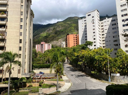 Imagen 10 de 11 de Se Alquila Apto 105 3h/3b/2pe Terrazas Del Avila 4267