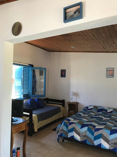 Casa Azul Chascomús H/4 P