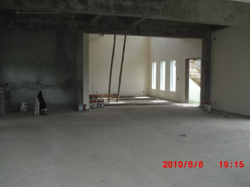 Imagem 13 de 14 de Casa Colinas De Ibiúna Em Construção