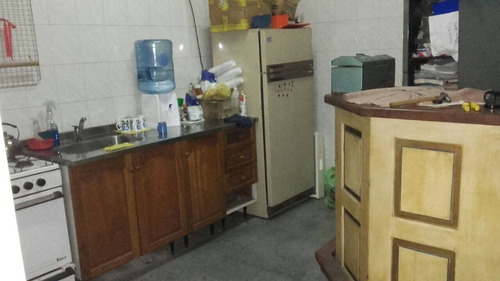 Excelente Local Comercial En Venta O Alquiler, Lomas Del Mirador