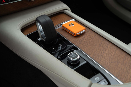 Volvo XC90 90 T-8 HÍBRIDO INSC. EXPRESS. 2.0 5p