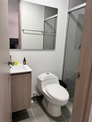Apartamento 74 Metros Cuadrados Century Tower Rentas Cortas