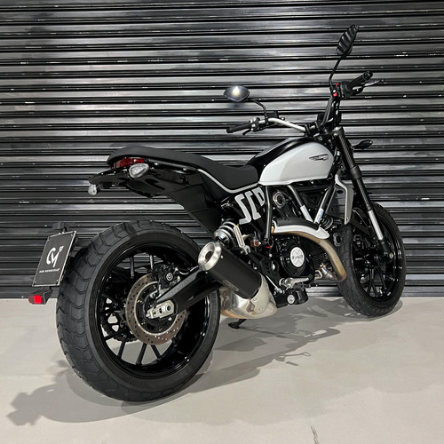 Ducati Scrambler Icon 800 2024 2.400km