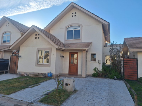Arrienda Casa En Buin Barrio Alto Sacramento