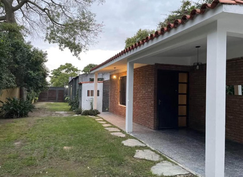 Casa 2 Dormitorios Gran Terreno