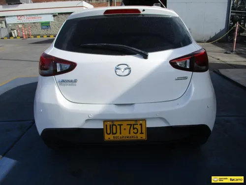Mazda 2 1500cc At Aa