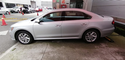 Imagen 4 de 15 de Volkswagen Passat 2019 2.5 Tiptronic Sportline At