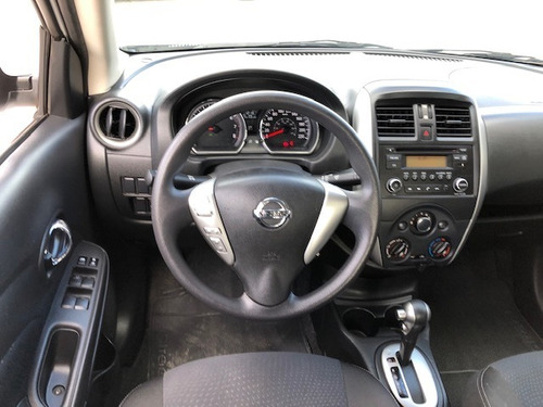 Versa 2018 Sl Automatico 36000km