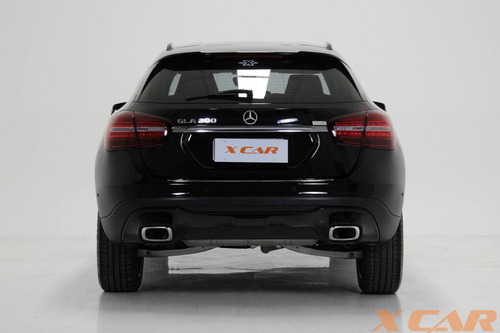 Mercedes-benz Gla 200 1.6 Cgi Flex Night 7g-dct