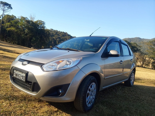 Imagem 1 de 12 de Ford Fiesta Fiesta Sedan 1.6