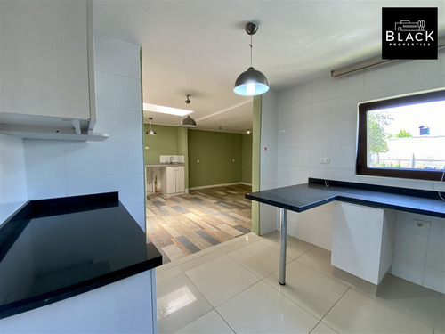Linda Casa En Venta En Chicureo Norte, Colina
