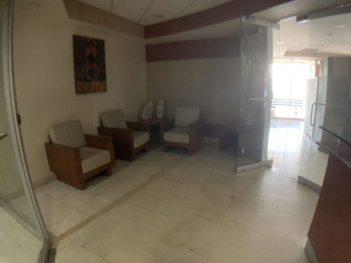 Oficina En Renta En Lomas Altas Torre Quadrata Amueblada (m2o2440)