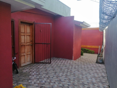Imagen 1 de 3 de Local Comercial En Carretera A Masaya
