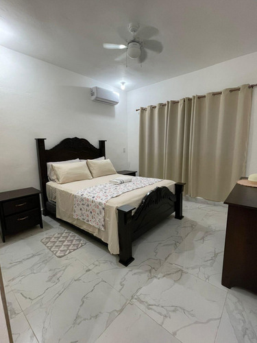 Se Alquila Casa En Bavaro Punta Cana