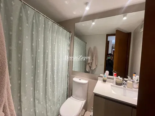 Departamento En Venta De 4 Dorm. 3 Baños Condomi En Vitacura