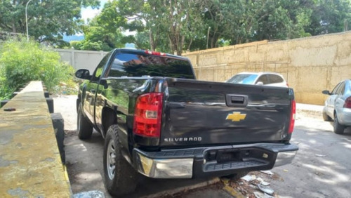 Imagen 4 de 10 de Chevrolet Silverado