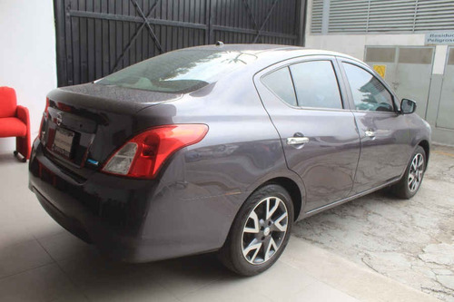 Imagen 6 de 15 de Nissan Versa 2016 4p Exclusive L4/1.6 Aut