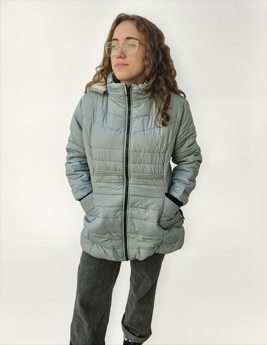 Campera Larga Con Piel Interna Capucha Desmontable