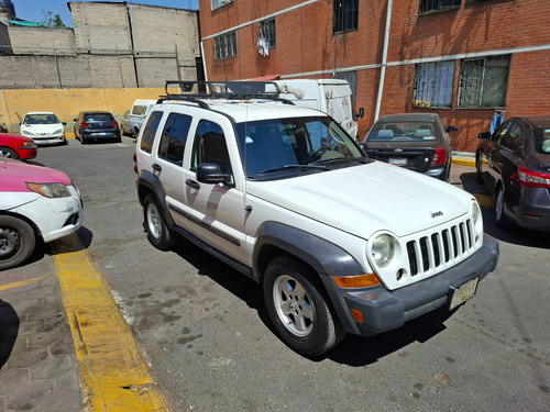 Jeep Liberty 3.7 Limited 4x2 Mt