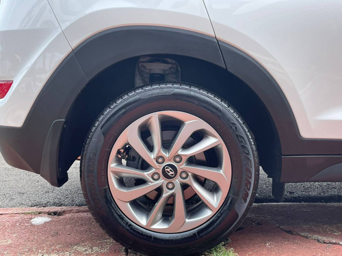 Imagem 11 de 15 de Hyundai Tucson 1.6 16v T-gdi Gasolina Gls Ecoshift