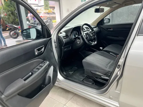Suzuki Swift Dziere AT 2023