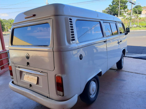 Imagem 4 de 8 de Volkswagen Kombi 1.4 Mi Std Lotação 8v Flex 3p Manual