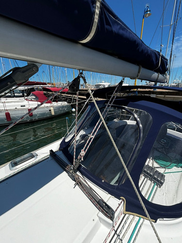 Velero Jeanneau Sun Odyssey 35