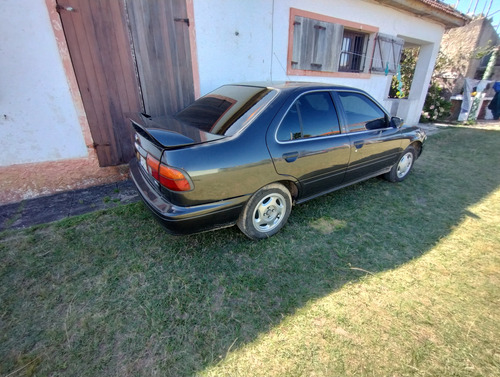 Nissan Sentra Se Mt