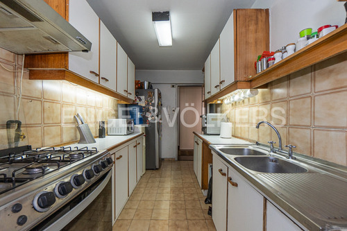 Luminoso En Calle Tranquila 3d/3b