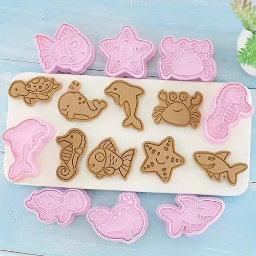 Moldes para Galletas, 8PCS Snoopy Moldes Galletas Infantiles Cortador de  Galletas Animales Bricolaje Fondant Cake Decorating para Decorar Pasteles