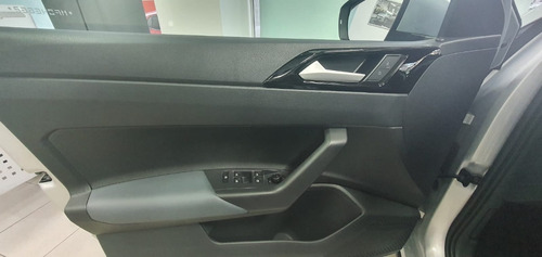 Imagen 14 de 25 de Volkswagen Nivus Highline 200 Tsi At Entrega Inmediarta #22