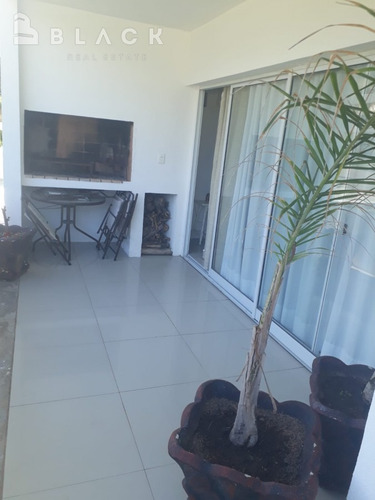 Oportunidad De Inversiòn! Monoambiente En Aidy Grill- Ref: 169