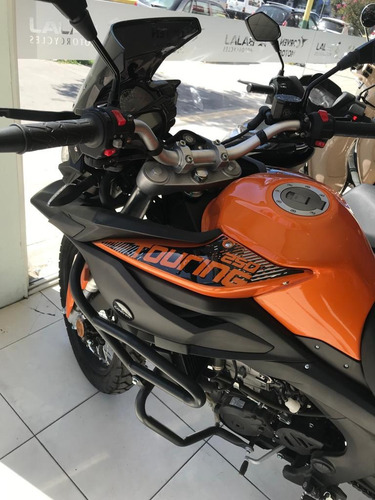 Imagen 7 de 10 de Corven Triax Touring 250