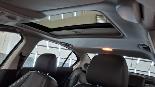 Peugeot 408 2.0 16V ALLURE+
