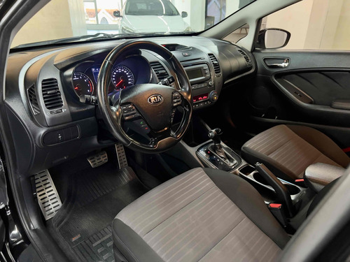 Kia Cerato 1.6 SX 16V FLEX 4P AUTOMÁTICO